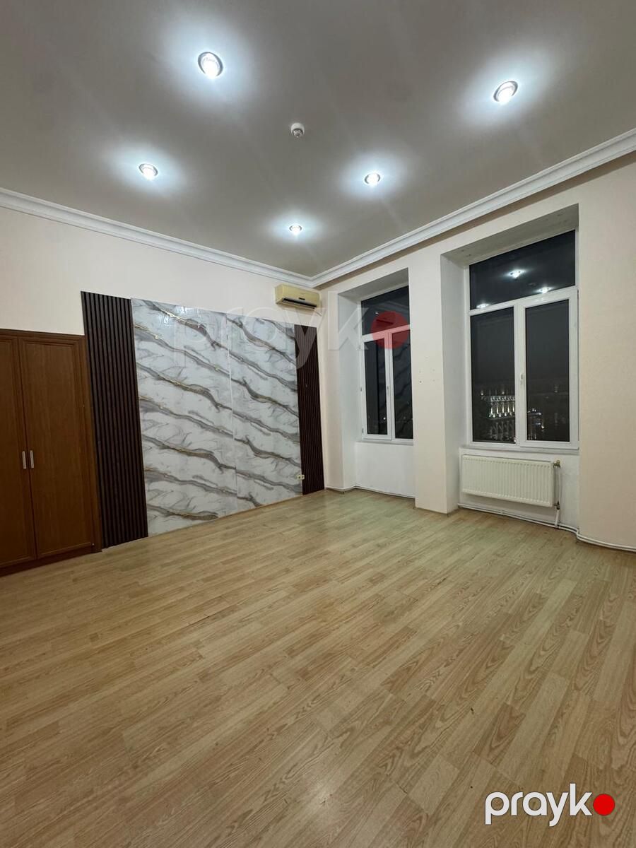 İcarəyə verilir 5 otaqlı köhnə tikili 140 m² — Mənzil, Bakı (6)