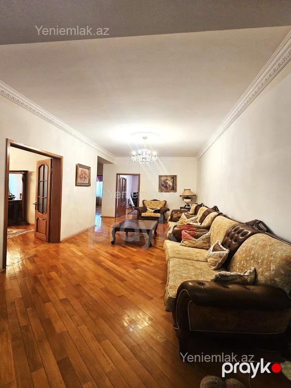 Satılır 5 otaqlı Bina evi menzil (Yeni tikili), 200 m², Nərimanov rayonu — Mənzil, Bakı (5)