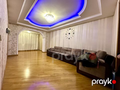 Satılır 3 otaqlı köhnə tikili 70 m² — Bakı