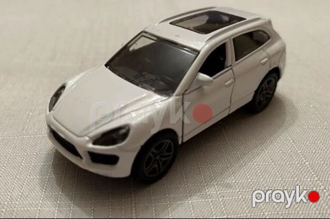 Ağ rəngli metal miniatur SUV modeli (oyuncaq maşın) - Korpus: dözümlü — Bakı