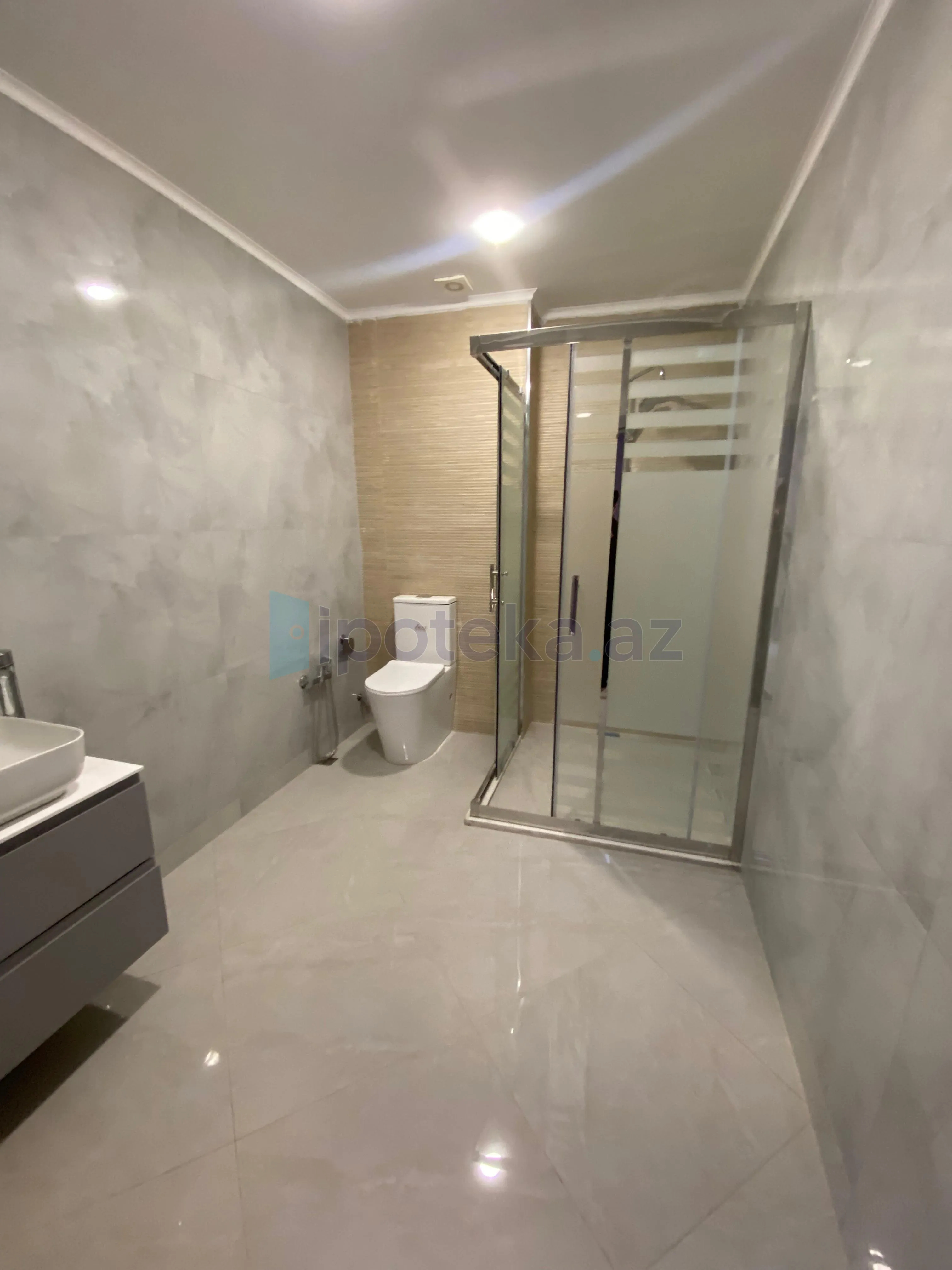 Satılır: 2 Otaq, Yeni tikili, Binəqədi r., 7-ci mkr q., 61.00 m² — Mənzil, Bakı (3)