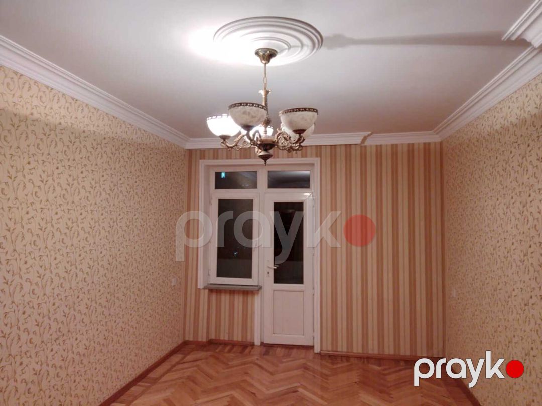 Satılır 2 otaqlı köhnə tikili 61 m² — Mənzil, Bakı (4)