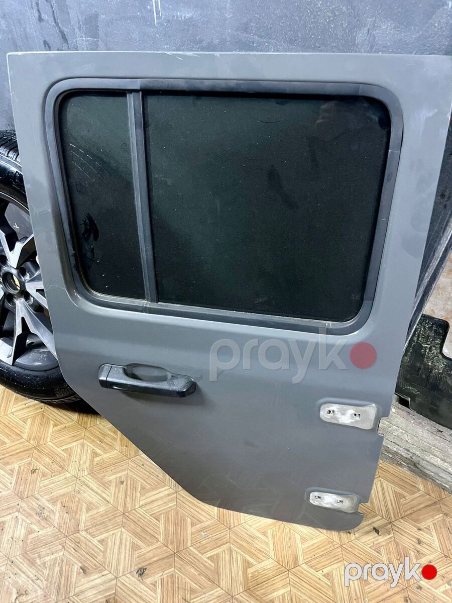 Jeep Wrangler 2019-2025 Plug-in Hibrid qapıları — Ehtiyat hissələri və aksesuarlar, Bakı (2)