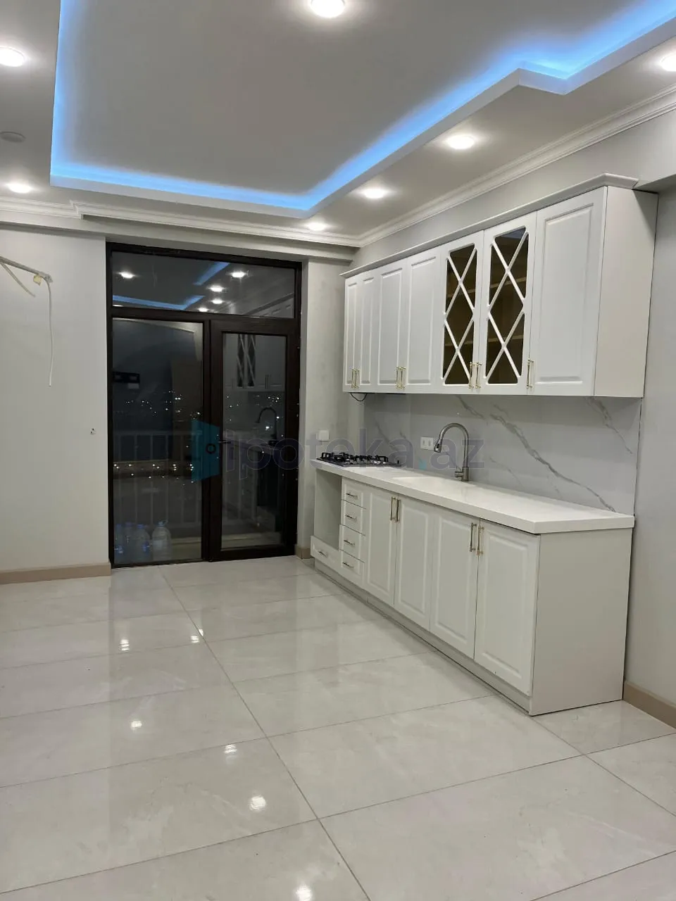 Satılır: 2 Otaq, Yeni tikili, Binəqədi r., 7-ci mkr q., 61.00 m² — Bakı