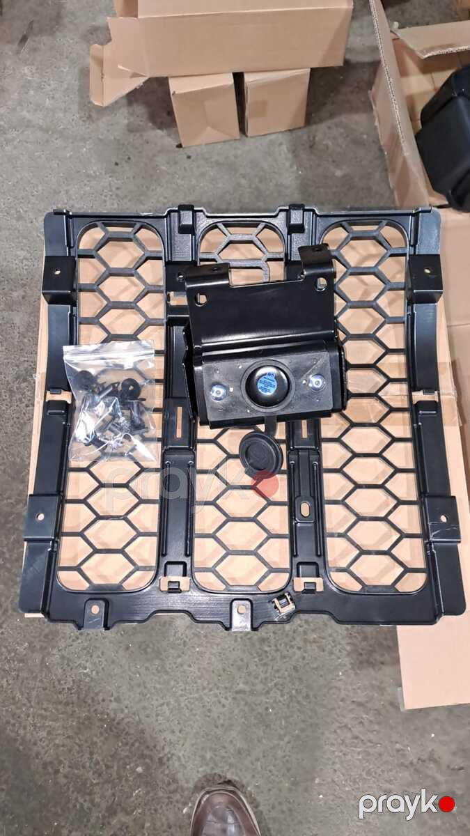 Jeep Wrangler (JL) kapotun orta kilidi — Ehtiyat hissələri və aksesuarlar, Bakı (2)