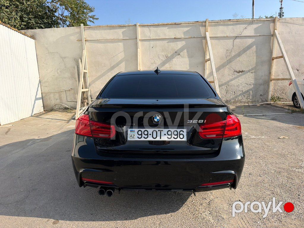 BMW 330, 2.0 L, 2016 il, 200 000 km — Avtomobillər, Bakı (5)