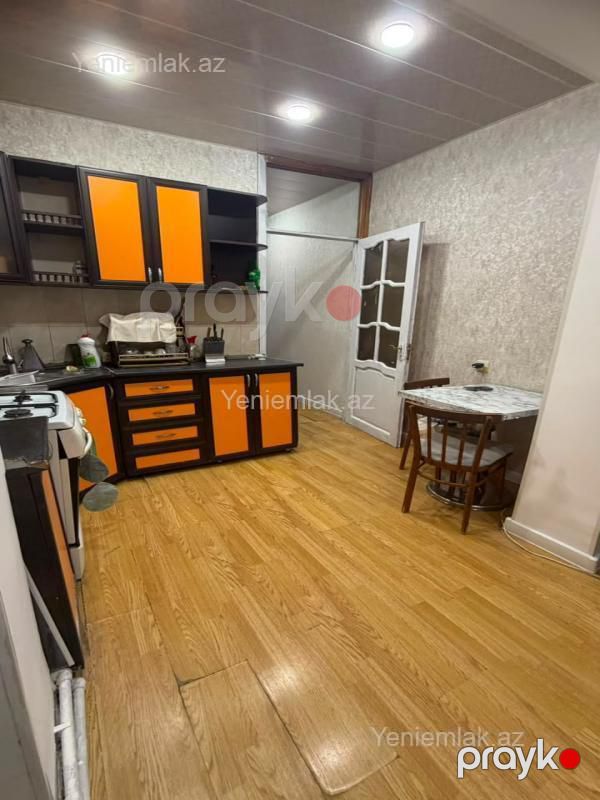 Satılır 3 otaqlı Bina evi menzil (Köhnə tikili), 70 m², Suraxanı rayonu — Mənzil, Bakı (2)