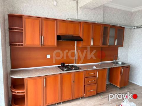 Mətbəx mebeli satılır ölçü 3.70 250azn Unvan Sumqayıt 5050 Aylin — Mehdiabad