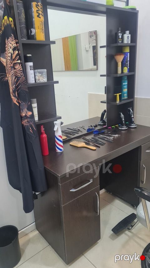 Salon kreslosu və komodu — Bakı