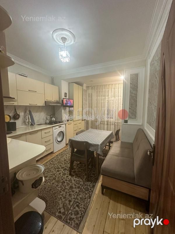 Satılır 4 otaqlı Bina evi menzil (Köhnə tikili), 100 m², Xətai rayonu — Mənzil, Bakı (9)