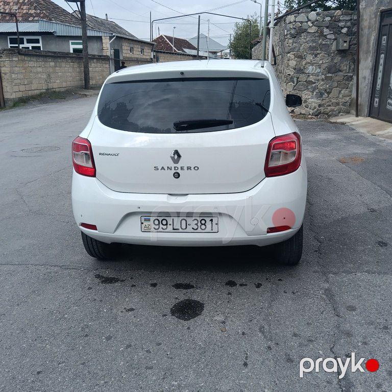 Renault Sandero, 1.6 L, 2014 il, 300 000 km — Avtomobillər, Şəki (5)