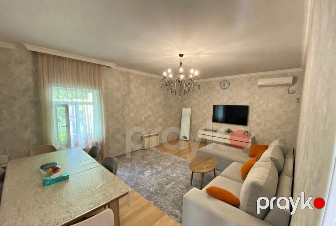 Həyət evi, Şüvəlan qəs — Ev, villa, Bakı (2)