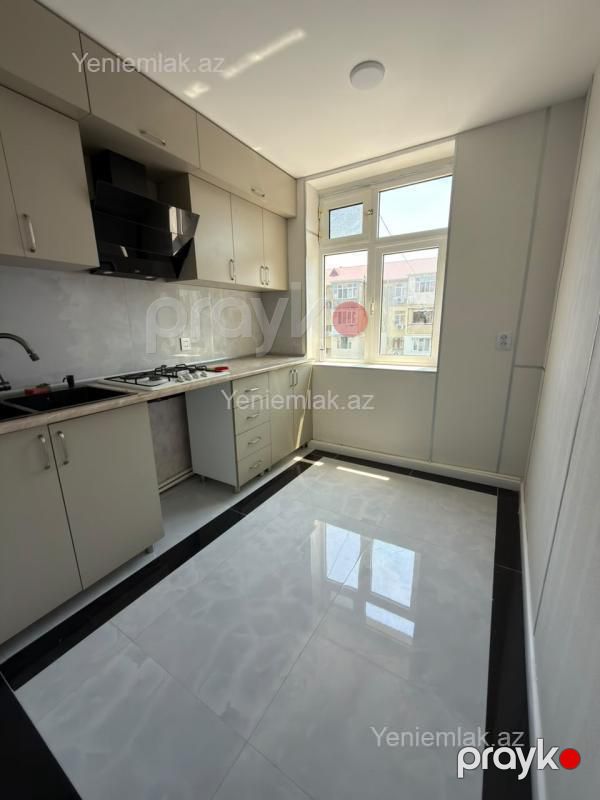 Satılır 3 otaqlı Bina evi menzil (Köhnə tikili), 70 m², 45-ci məhəllə — Mənzil, Sumqayıt (7)