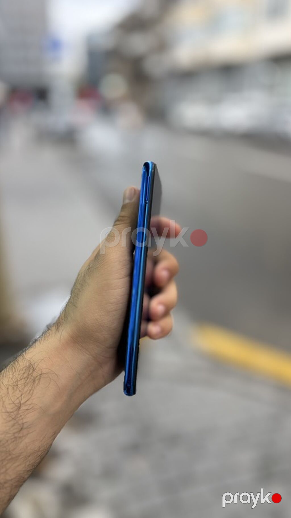 Xiaomi Redmi smartfon - Rəng: Mavi gradient arxa panel - Arxa kamera — Xiaomi, Bakı (2)