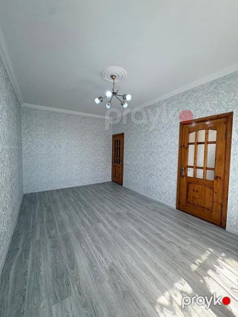 Satılır 1 otaqlı köhnə tikili 35 m² — Bakı