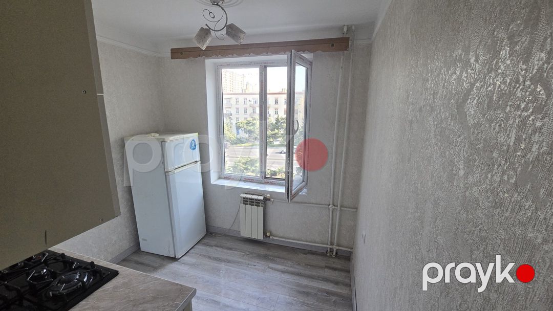 Satılır 1 otaqlı köhnə tikili 37 m² — Mənzil, Bakı (4)