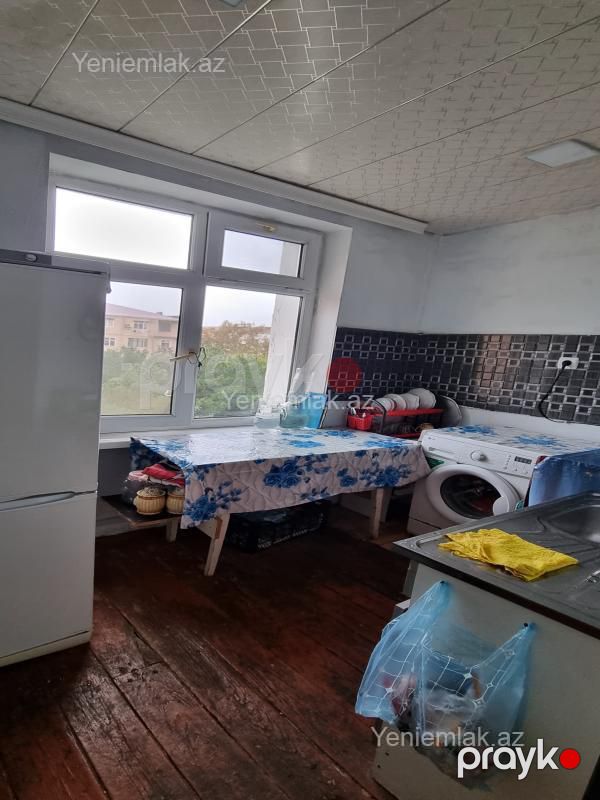 Satılır 3 otaqlı Bina evi menzil (Köhnə tikili), 65 m², 3-cü mikrorayon — Mənzil, Sumqayıt (8)