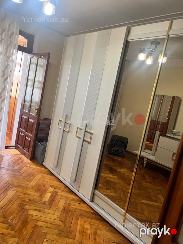 Satılır 3 otaqlı Bina evi menzil (Köhnə tikili), 80 m², 1-ci mikrorayon — Mənzil, Sumqayıt (4)