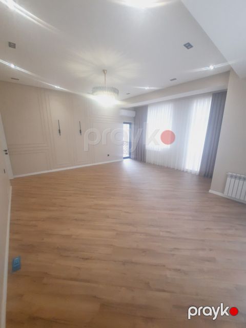 Satılır 4 otaqlı yeni tikili 156.5 m² — Bakı