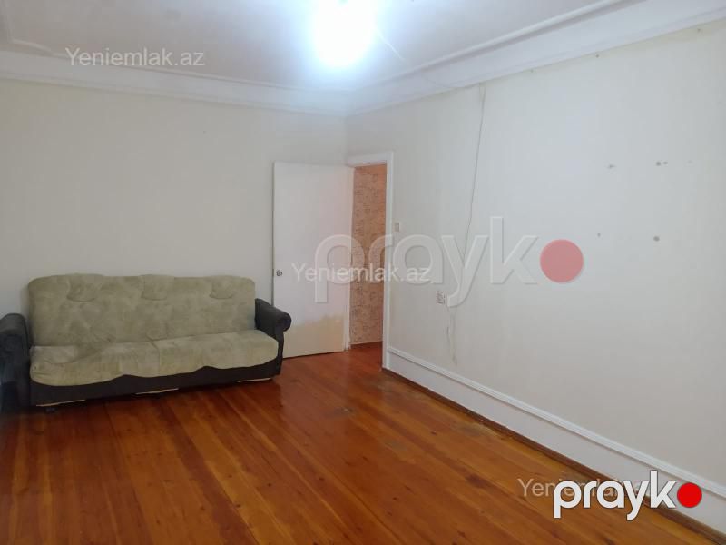 Satılır 1 otaqlı Bina evi menzil (Köhnə tikili), 45 m², Xətai rayonu — Mənzil, Bakı (9)