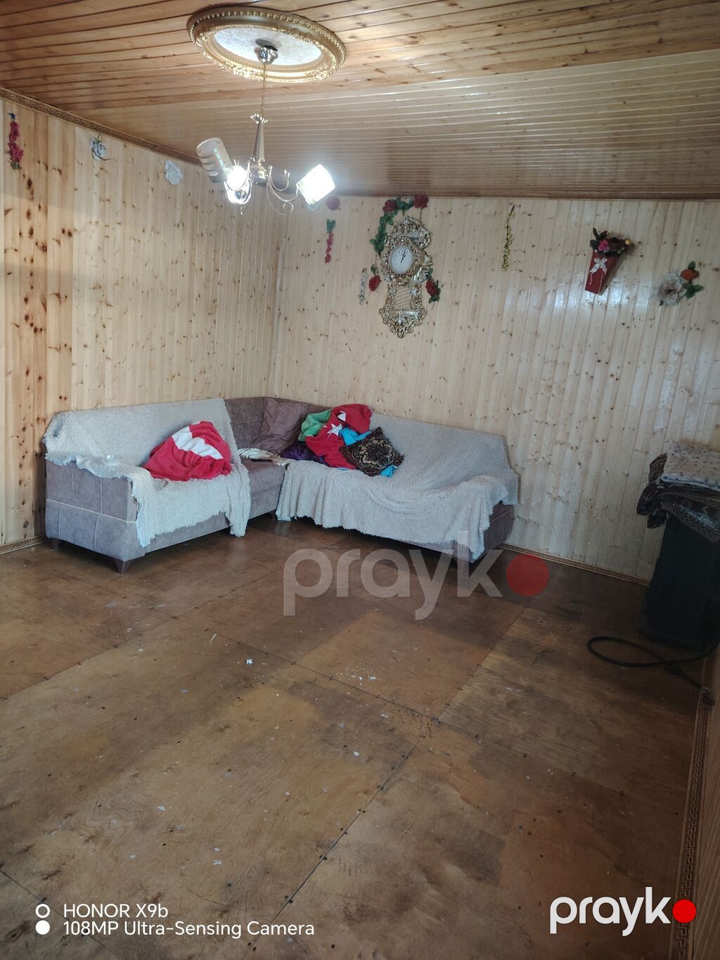 Həyətyanı sahəsi geniş olan fərdi yaşayış evi. Şəkillərdən göründüyü — Ev, villa, Yevlax (9)