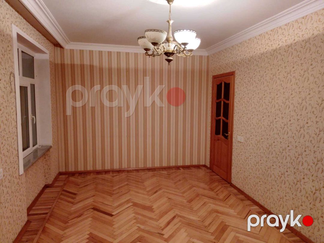Satılır 2 otaqlı köhnə tikili 61 m² — Mənzil, Bakı (12)