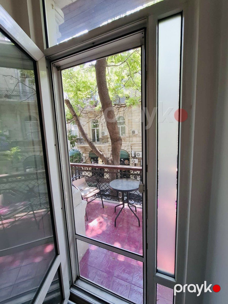 Satılır 3 otaqlı köhnə tikili 95 m² — Mənzil, Bakı (9)