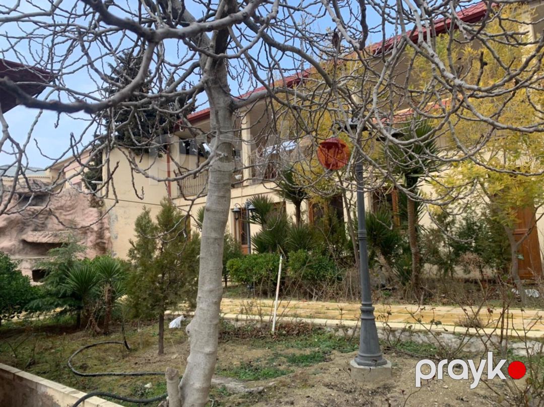Satılır 6 otaqlı həyət evi/bağ evi 350 m² — Ev, villa, Bakı (2)