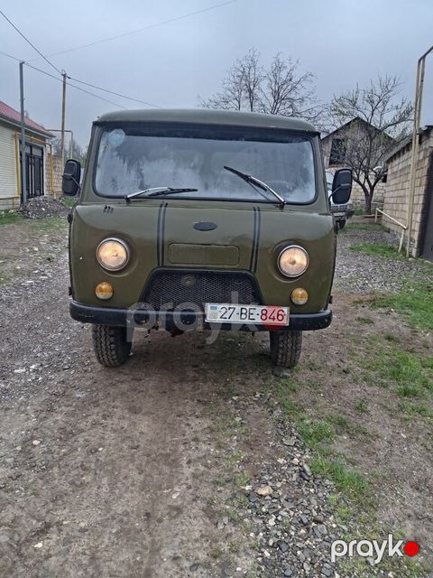 UAZ 452, 2.4 L, 1986 il, 450 000 km — Quba