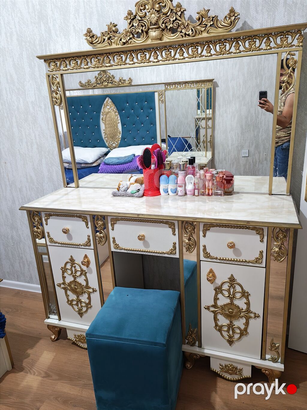 Klassik barokko üslubunda mebel dəsti Tərkibi: - Geniş 5 qapılı şkaf — Yataq otağı mobilya dəstləri, Saray (6)