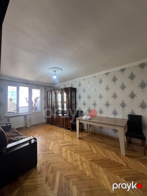 3-otaqlı mənzil, Inşaatçılar m., 70 m²
