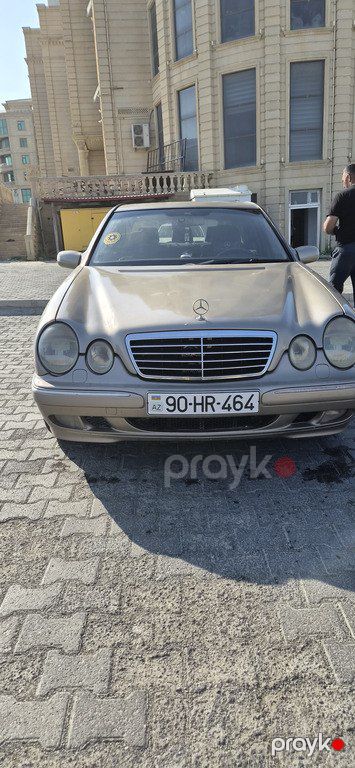 Mercedes E 240, 2.4 L, 2000 il, 460 541 km — Bakı