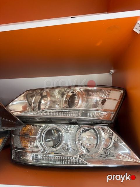 "Hyundai Sonata 2008-9" kantlı servis faraları — Bakı