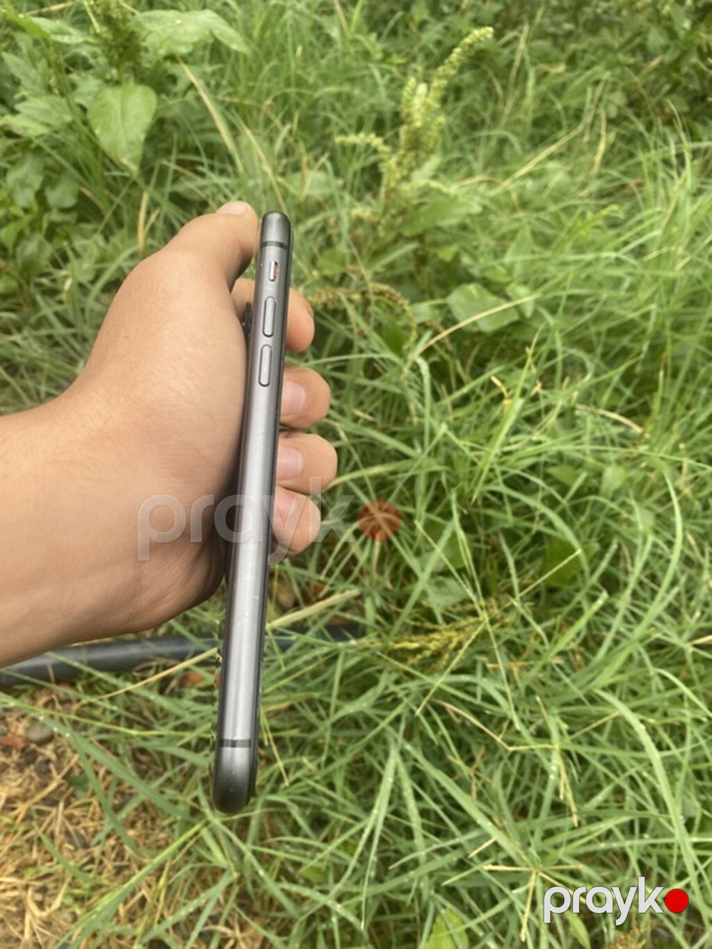 IPhone 11, Qara, Simsiz şarj — Apple iPhone, Bərdə (8)