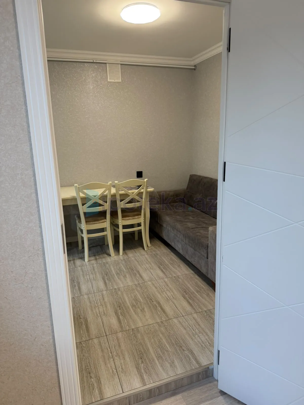 2 Otaq, Köhnə tikili, 55.00 m² — Mənzil (4)