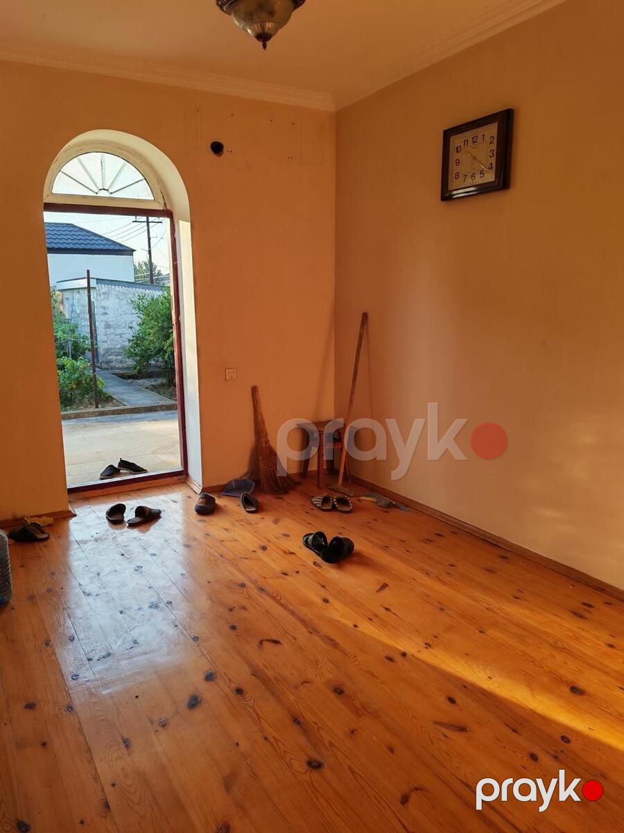 Satılır 5 otaqlı həyət evi/bağ evi 200 m² — Ev, villa, Bakı (12)