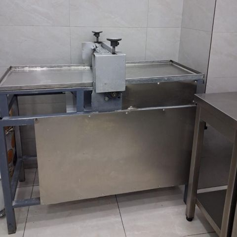 1400₼ gürcü xəngəli uçun xəmir açan Çox istifadə olunmayıb Nəsimi — Min bir xirdavat dunyasi — Business & Equipment — Other