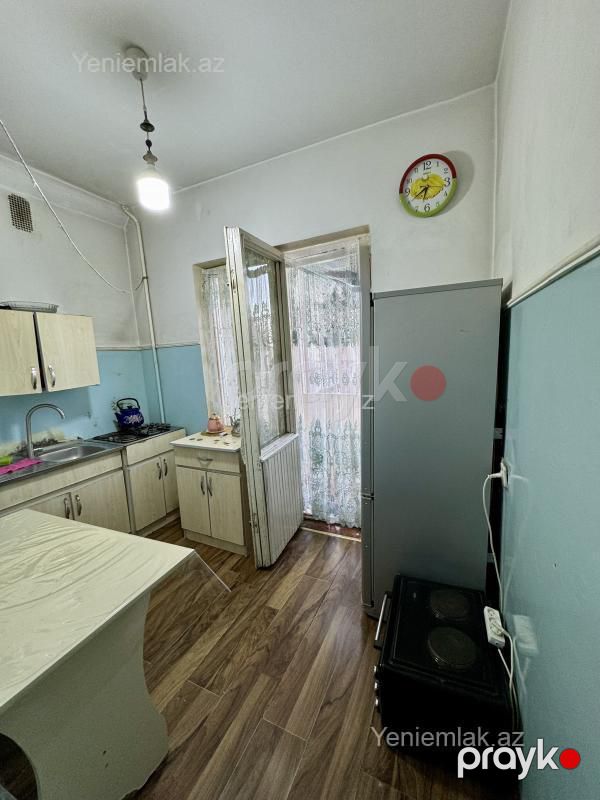 Satılır 4 otaqlı Bina evi menzil (Köhnə tikili), 110 m², Yasamal rayonu — Mənzil, Bakı (11)
