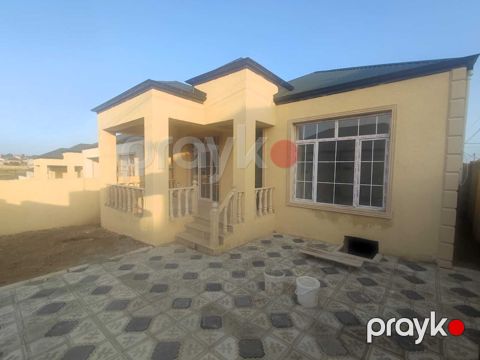Satılır 4 otaqlı həyət evi/bağ evi 125 m² — Bakı
