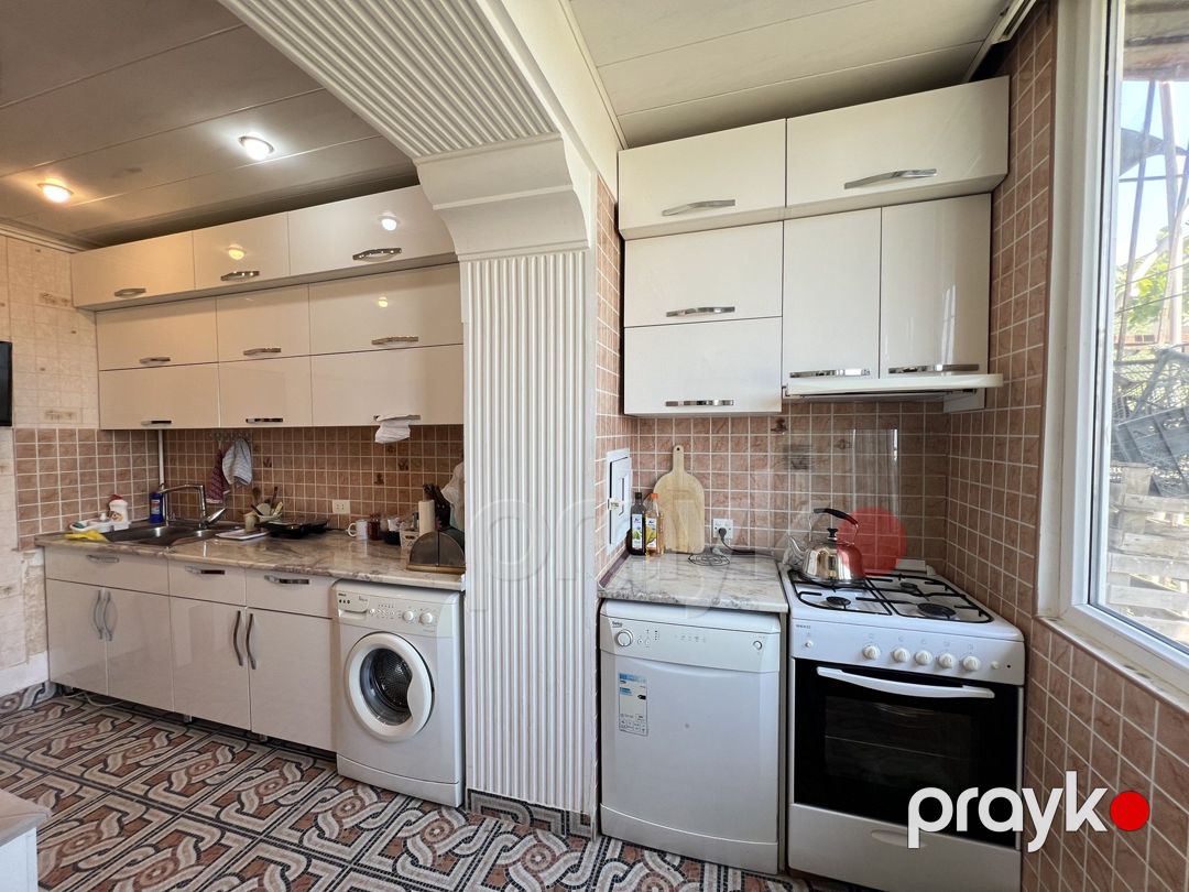 Satılır 2 otaqlı köhnə tikili 60 m² — Mənzil, Bakı (3)