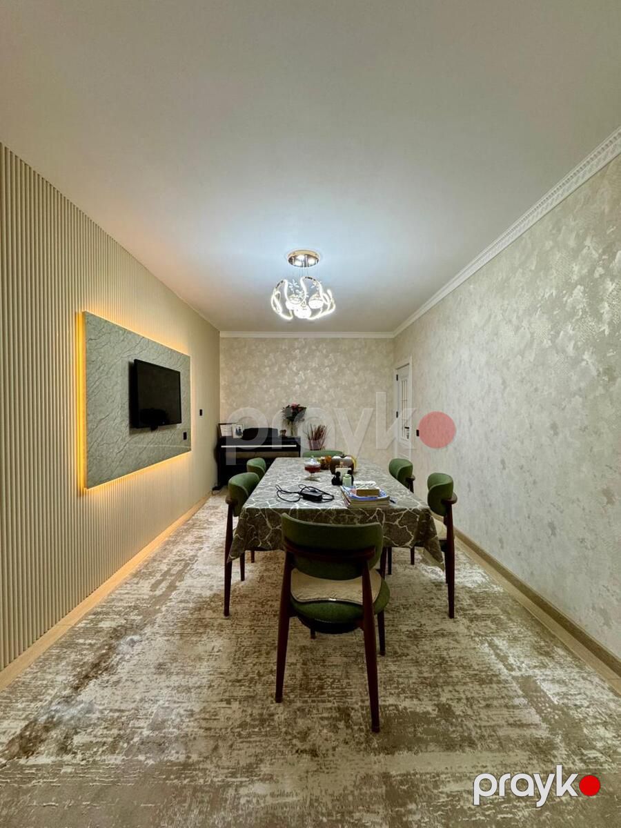 Satılır 4 otaqlı köhnə tikili 110 m² — Mənzil, Bakı (3)