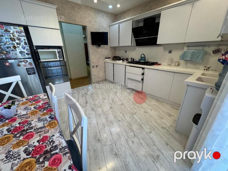 Satılır 4 otaqlı Bina evi menzil (Yeni tikili), 125 m², Səbail rayonu — Mənzil, Bakı (8)