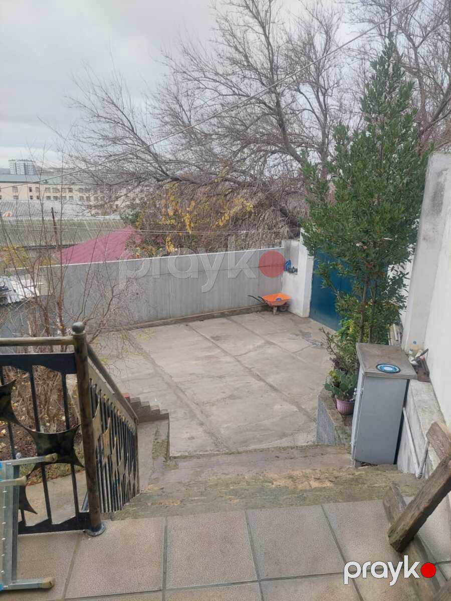Satılır 4 otaqlı həyət evi/bağ evi 220 m² — Ev, villa, Bakı (2)