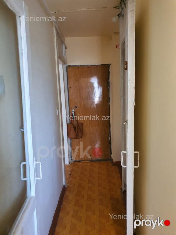 Satılır 1 otaqlı Bina evi menzil (Köhnə tikili), 32 m², 3-cü mikrorayon — Mənzil, Sumqayıt (3)
