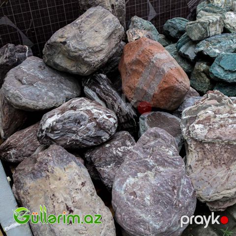 Dekorativ İri Daş — Bakı