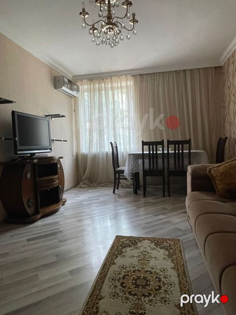 İcarəyə verilir 1 otaqlı köhnə tikili 40 m² — Bakı