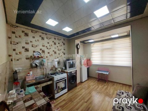 Satılır 3 otaqlı Bina evi menzil (Köhnə tikili), 72 m², 13-cü mikrorayon — Sumqayıt