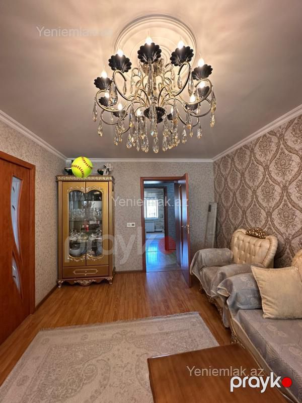 Satılır 4 otaqlı Bina evi menzil (Köhnə tikili), 75 m², 4-cü mikrorayon — Mənzil, Sumqayıt (2)