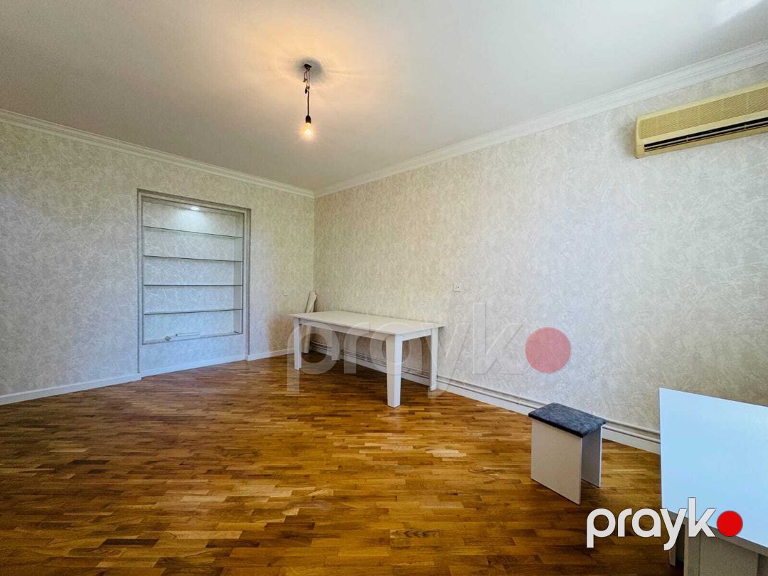 Satılır 3 otaqlı köhnə tikili 84 m² — Mənzil, Bakı (11)