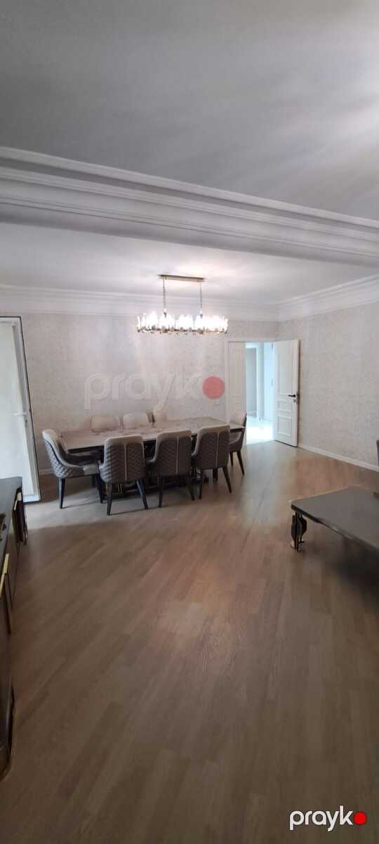 Satılır 4 otaqlı köhnə tikili 130 m² — Mənzil, Bakı (3)